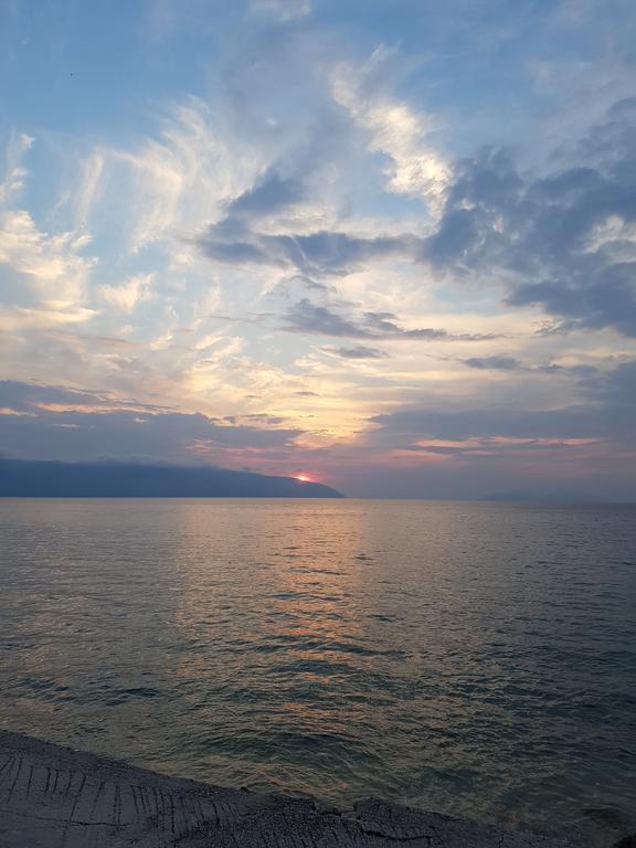 Modern Cozy Apartment Seaview Vlore Ngoại thất bức ảnh